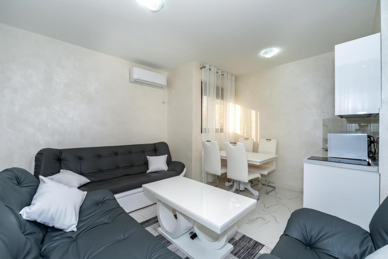 Apartamento Kaom Lux Dobra Voda Exterior foto