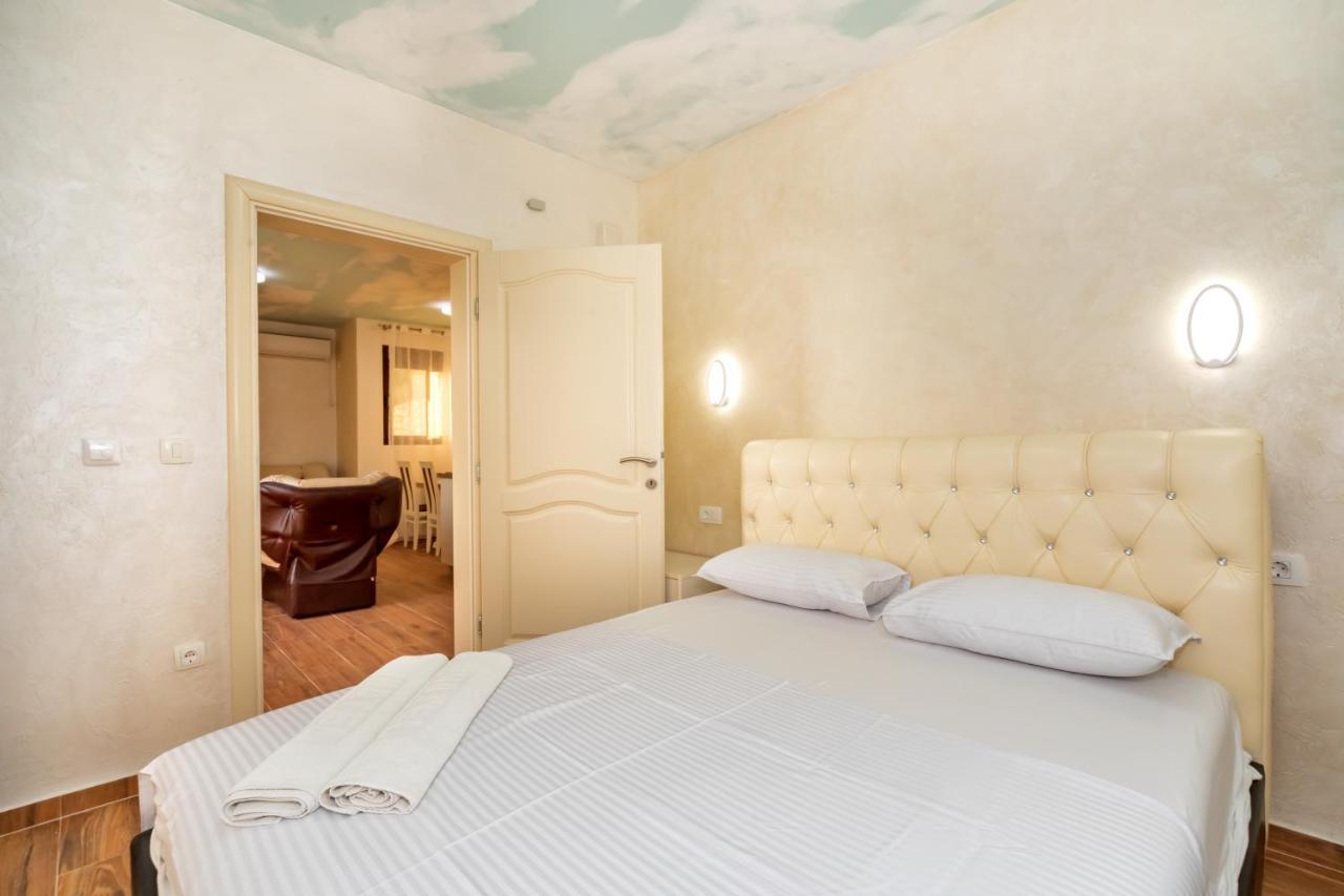 Apartamento Kaom Lux Dobra Voda Exterior foto