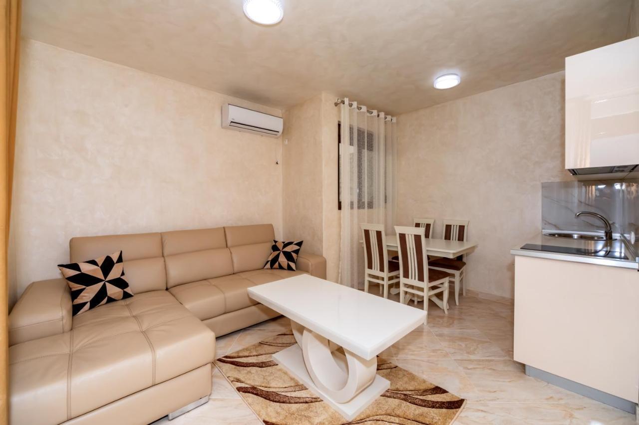 Apartamento Kaom Lux Dobra Voda Exterior foto