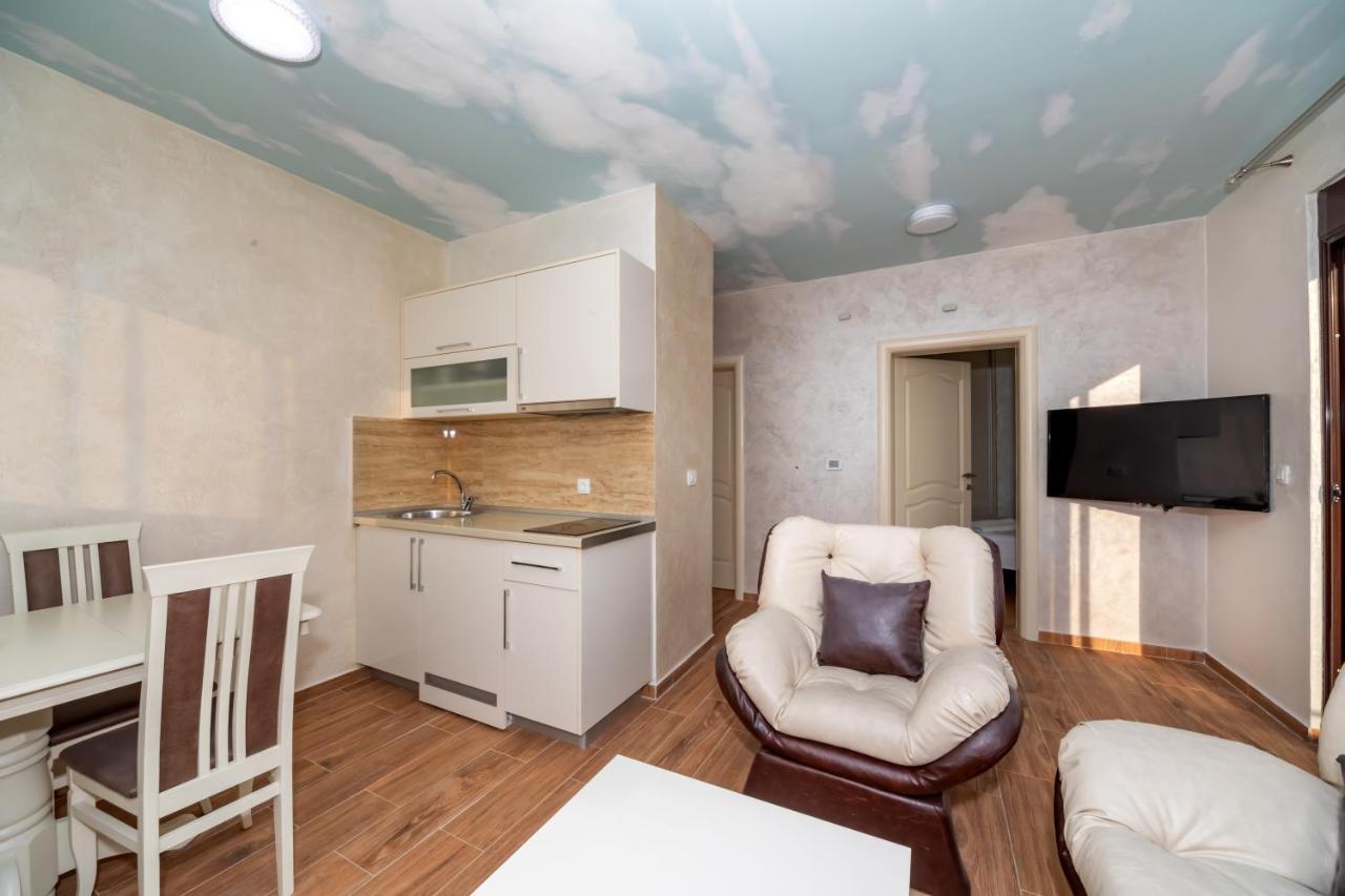 Apartamento Kaom Lux Dobra Voda Exterior foto