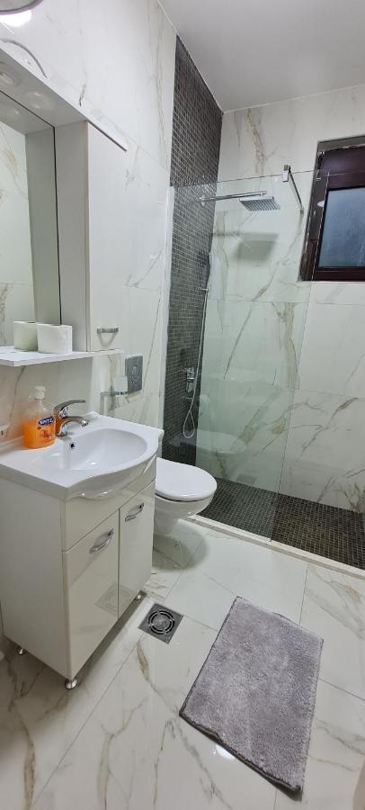 Apartamento Kaom Lux Dobra Voda Exterior foto